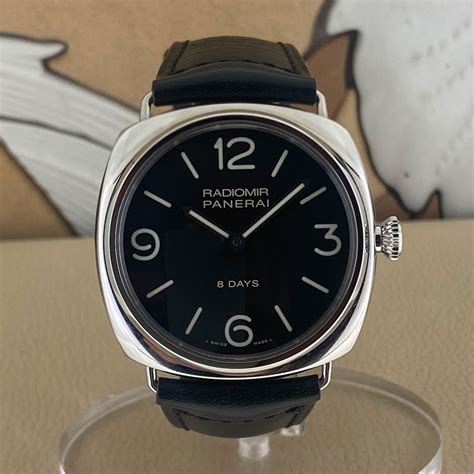 Panerai Radiomir 8 Days PAM 00610 .